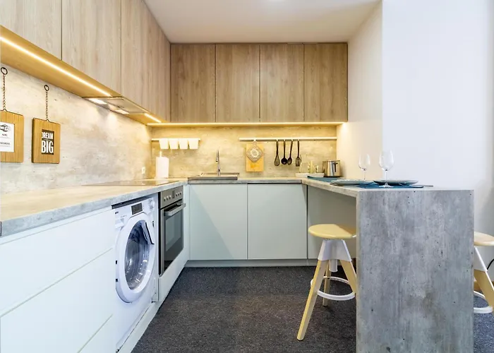 Lägenhet Center W-parking And Terrace, By Cohost